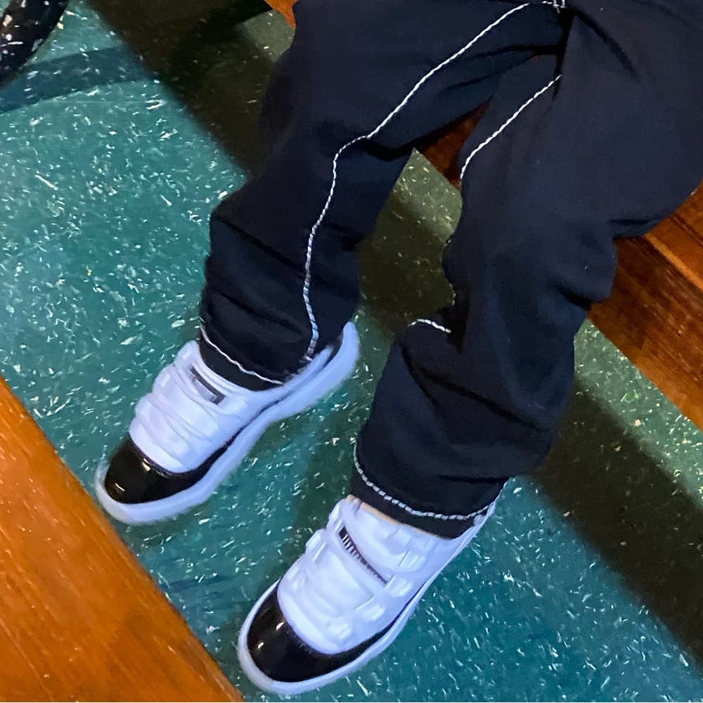 Retro Jordan 11 Size 11c